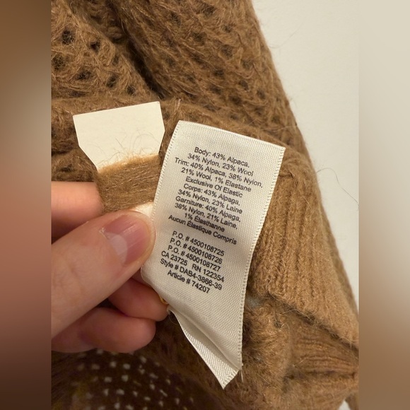 Wilfred (Aritzia) Open Knit Crop Alpaca Blend Sweater – Medium - Picture 5 of 10